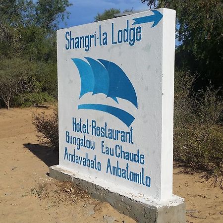 Shangri-La Lodge Ambatomilo Exterior foto